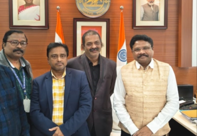 ସ୍ବାସ୍ଥ୍ୟ ମନ୍ତ୍ରୀ ଡକ୍ଟର ମୁକେଶ ମହାଲିଙ୍ଗଙ୍କ ସହ ଆଲୋଚନା ପରେ ଡାକ୍ତରମାନଙ୍କ ଆନ୍ଦୋଳନକୁ ସାମୟିକ ସ୍ଥଗିତ ରଖିଲା ଓମ୍ସା ସ୍ବାସ୍ଥ୍ୟ ମନ୍ତ୍ରୀ ଡକ୍ଟର ମୁକେଶ ମହାଲିଙ୍ଗଙ୍କ ସହ ଆଲୋଚନା ପରେ ଡାକ୍ତରମାନଙ୍କ ଆନ୍ଦୋଳନକୁ ସାମୟିକ ସ୍ଥଗିତ ରଖିଲା ଓମ୍ସା