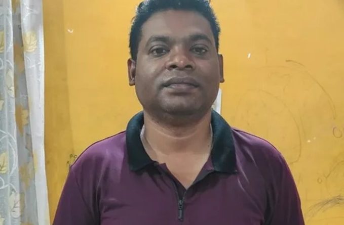 ଭିଜିଲାନ୍ସ ଜାଲରେ ଭୁବନେଶ୍ବର ITDAର ସହକାରୀ ନିର୍ଦେଶକ ସଞ୍ଜୟ କେସପେଟା ଭିଜିଲାନ୍ସ ଜାଲରେ ଭୁବନେଶ୍ବର ITDAର ସହକାରୀ ନିର୍ଦେଶକ ସଞ୍ଜୟ କେସପେଟା