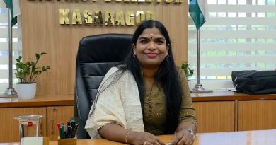 କେରଳମ୍ ରାଜ୍ୟର ଅନୁସୂଚିତ ଜନଜାତି ସମ୍ପ୍ରଦାୟର ପ୍ରଥମ ଜିଲ୍ଲାପାଳ ଶ୍ରୀଧନ୍ୟା ସୁରେଶ କେରଳମ୍ ରାଜ୍ୟର ଅନୁସୂଚିତ ଜନଜାତି ସମ୍ପ୍ରଦାୟର ପ୍ରଥମ ଜିଲ୍ଲାପାଳ ଶ୍ରୀଧନ୍ୟା ସୁରେଶ